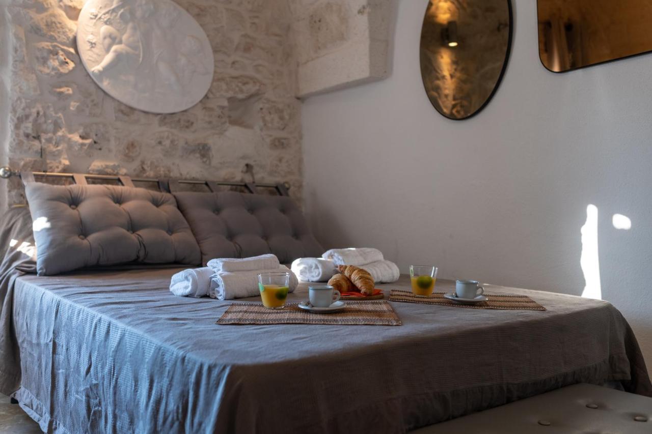 オストゥーニ Loft Parisiヴィラ エクステリア 写真
