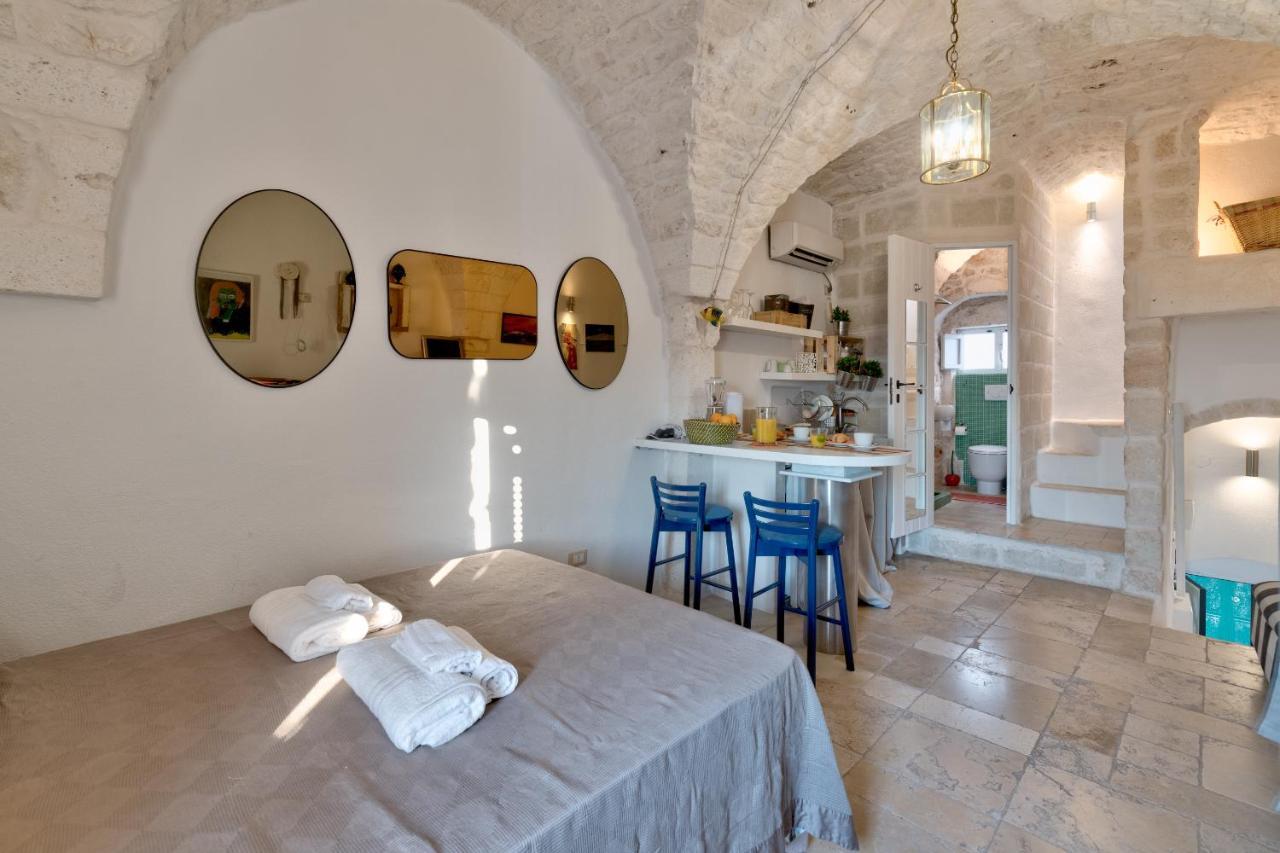 オストゥーニ Loft Parisiヴィラ エクステリア 写真